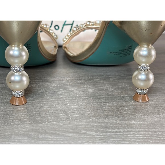 Betsey Johnson SB-JACY Gold Pearl Rhinestone Stacked Heel Sandals Women's 8M - Picture 7 of 10